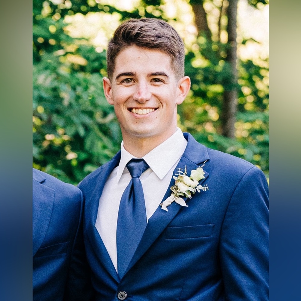 Meet your Posher, Zach